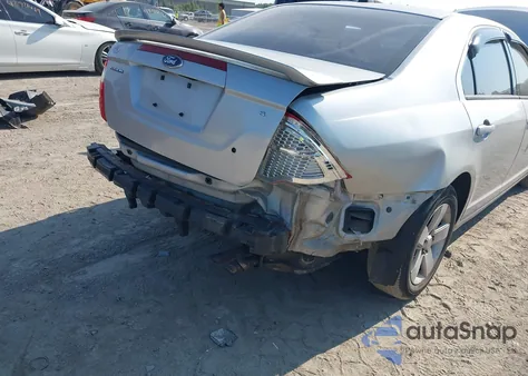 2010 Ford Fusion S from USA, damaged, VIN 3FAHP0GA8AR395484